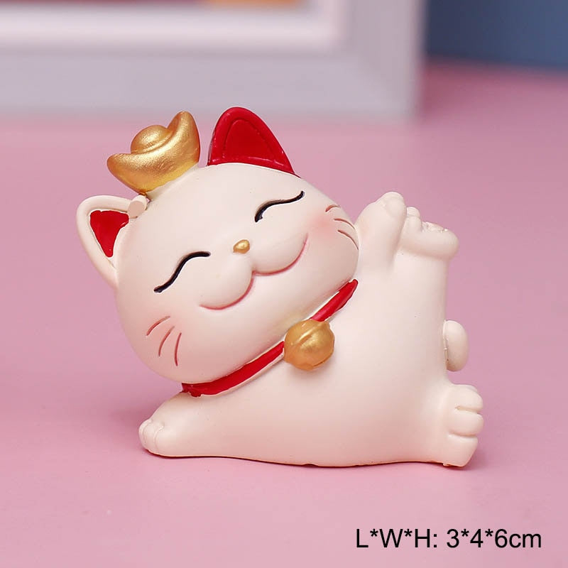 Waving Cat Home Decor, Cat Sculpture For Decoration.