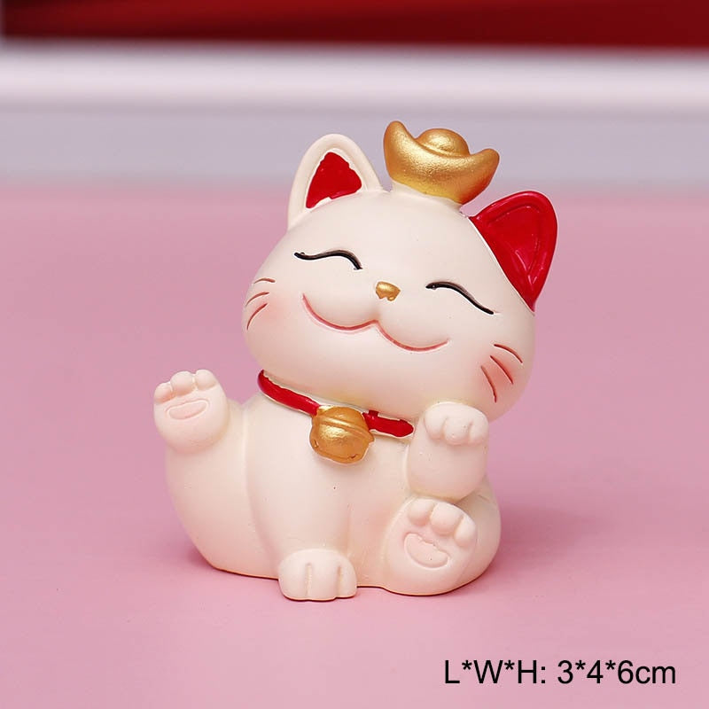 Waving Cat Home Decor, Cat Sculpture For Decoration.